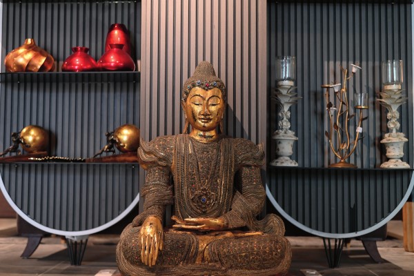 Spyro Sculptures, Statement Vases and Decorative Pices